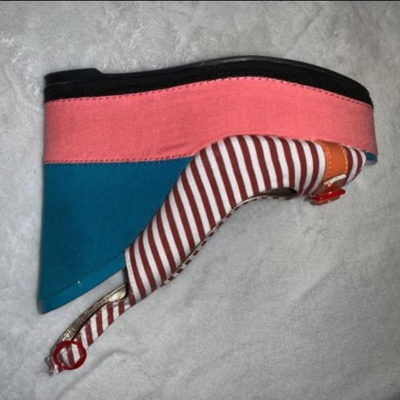 Colorblock Platform Wedges - Picture 2 of 3